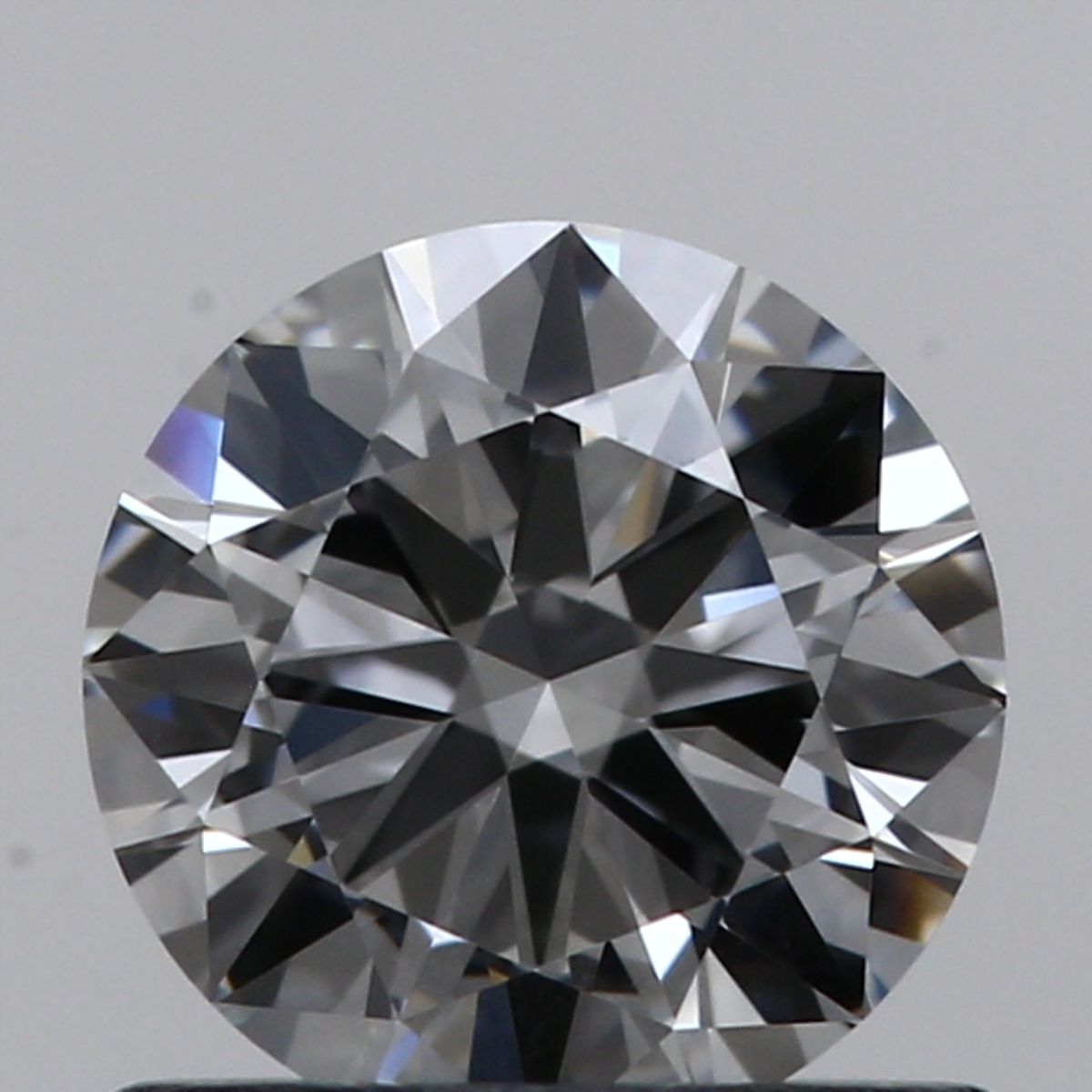 Diamond Natural 0,7Ct F-VVS1 Round - GIA1463707369 1