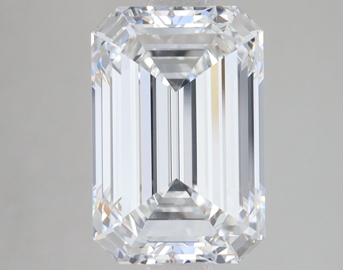 Lab Grown Diamond 3,74Ct F-VS1 Emerald - IGILG733533311 1