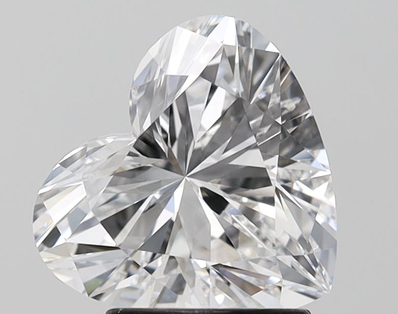 Lab Grown Diamond 2,19Ct D-VS1 Heart - IGILG641478401 1
