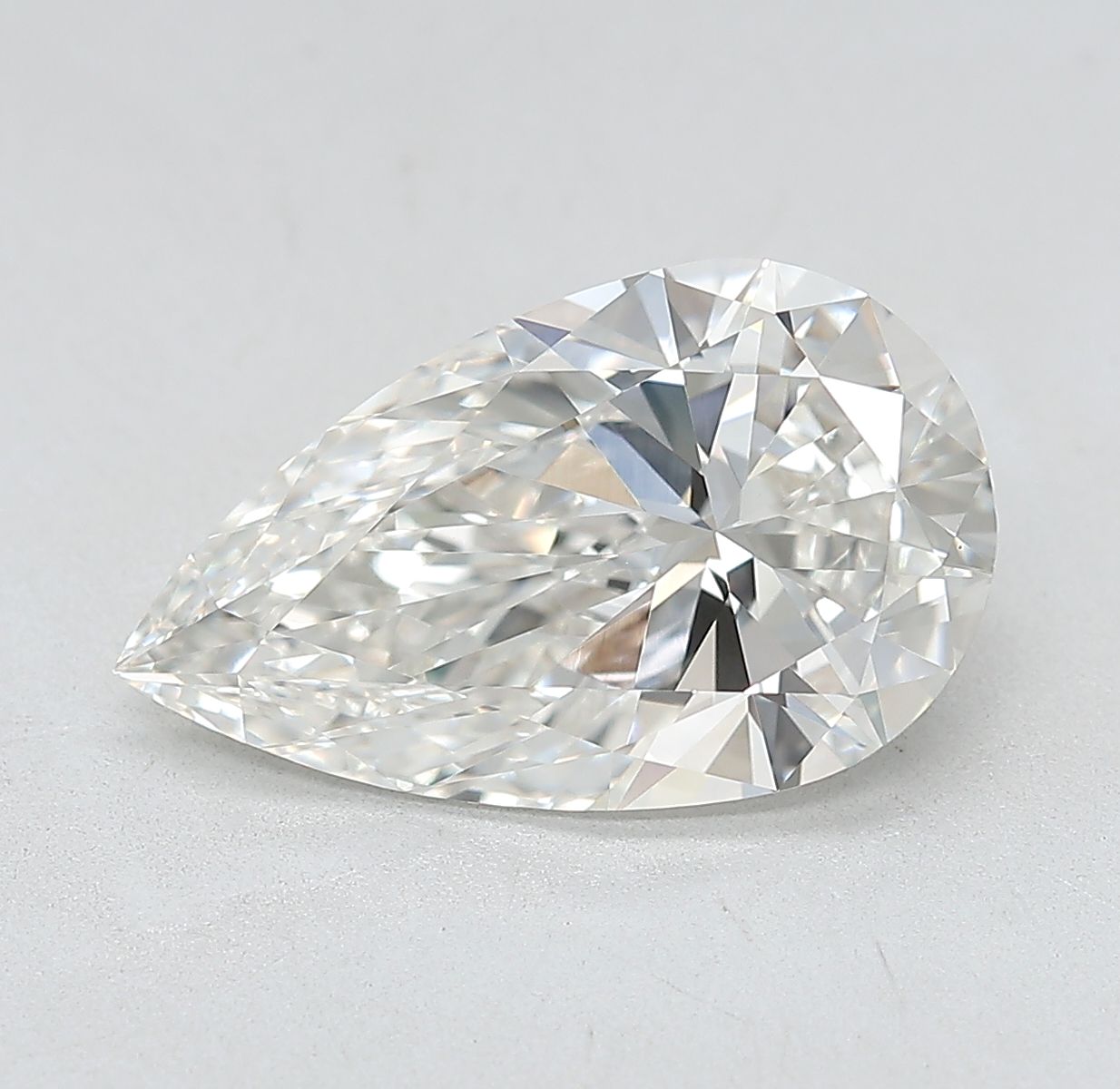 Lab Grown Diamond 3,02Ct G-VVS2 Pear - IGILG831660532 1