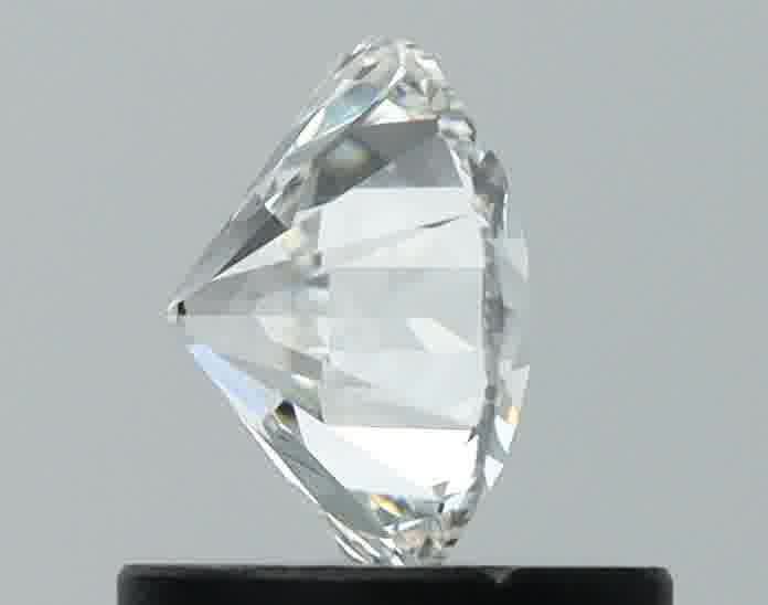 Diamond Natural 0,76Ct F-VVS1 Round - GIA2427240972 1