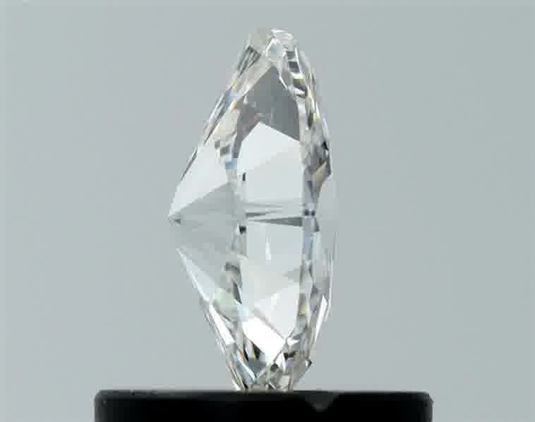 Diamond Natural 0,56Ct G-VVS1 Oval - GIA3225492269 1