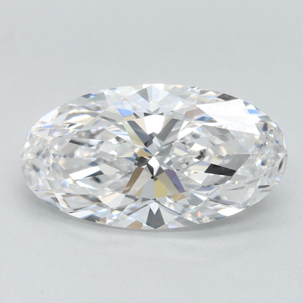 Lab Grown Diamond 2,18Ct D-VVS1 Oval - IGILG837647057 1
