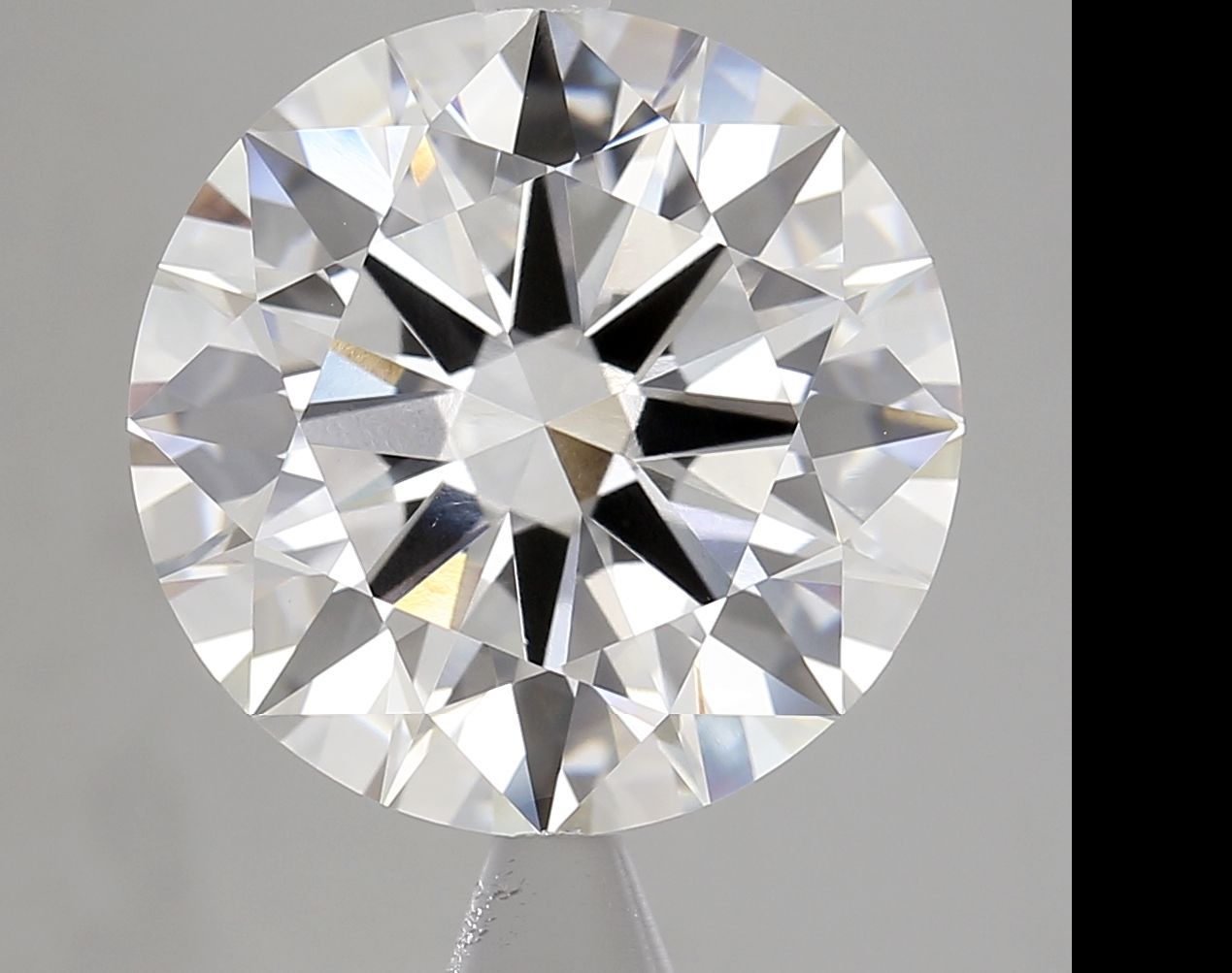 Lab Grown Diamond 9Ct F-VVS2 Round - IGILG781637169 1