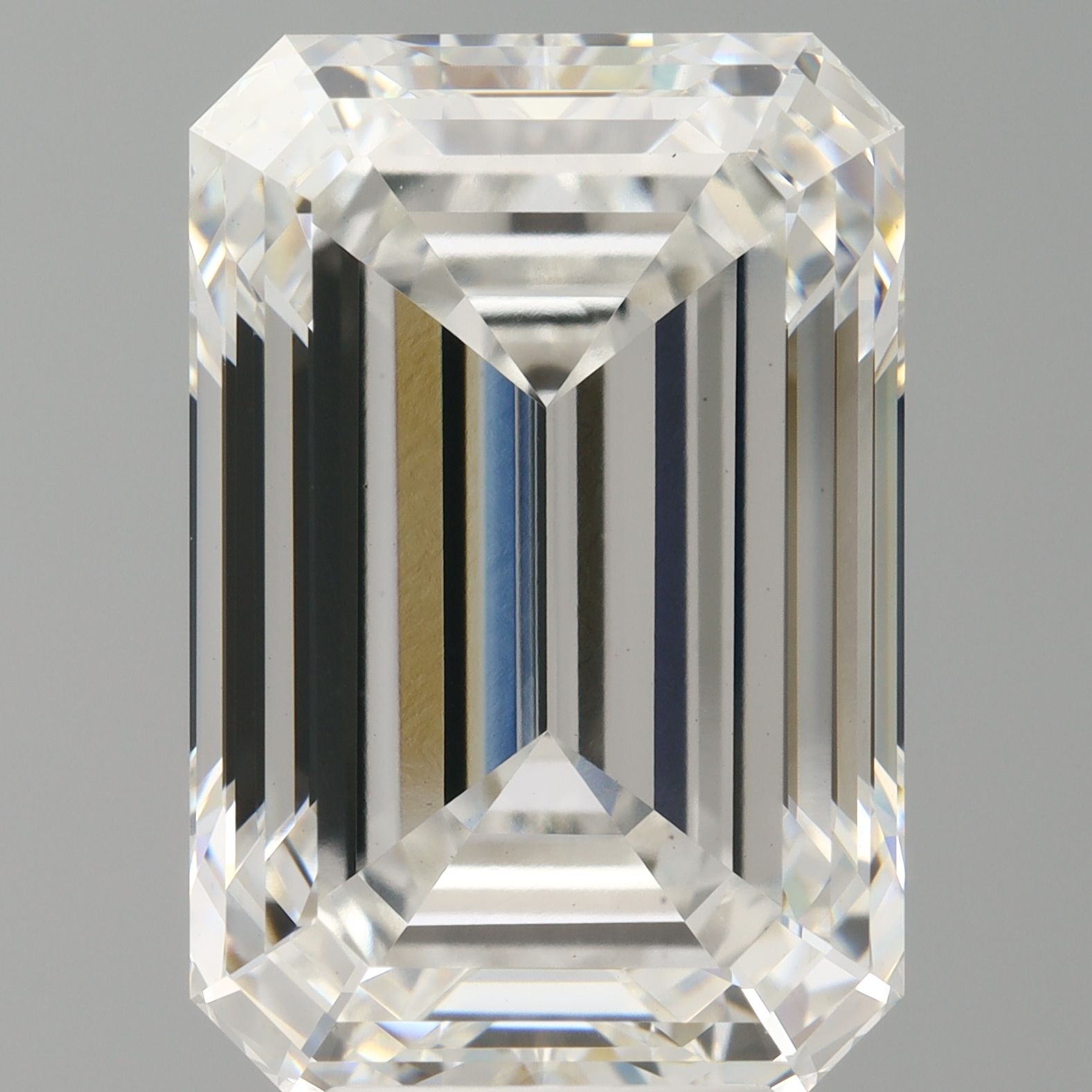 Lab Grown Diamond 8,09Ct F-VS1 Emerald - IGILG756558063 1