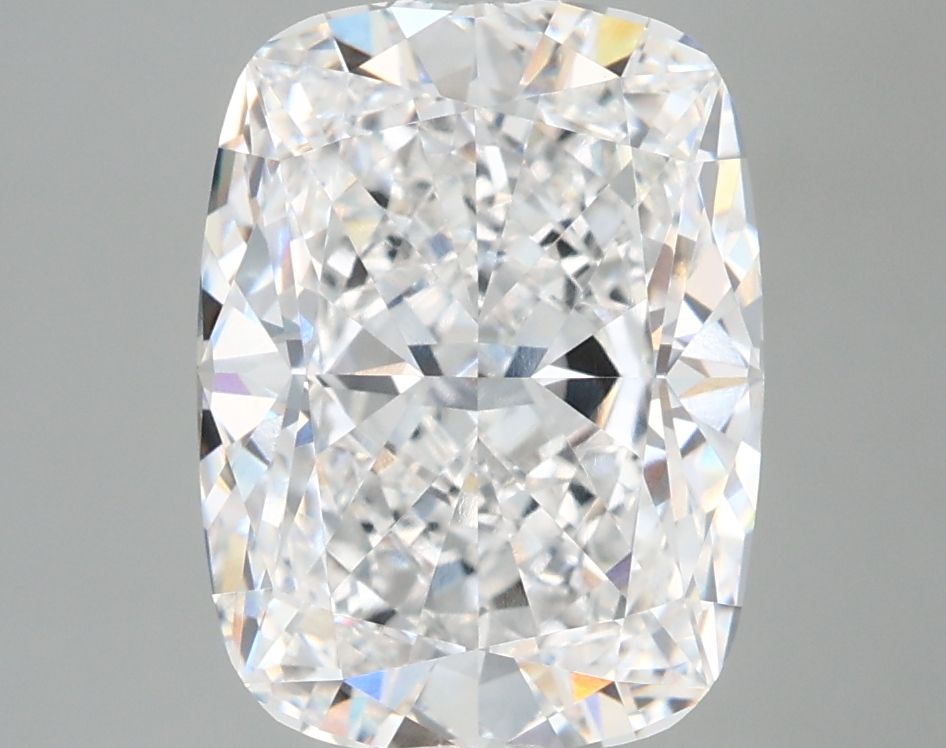 Lab Grown Diamond 4,34Ct D-VVS1 Cushion - IGILG812601447 1