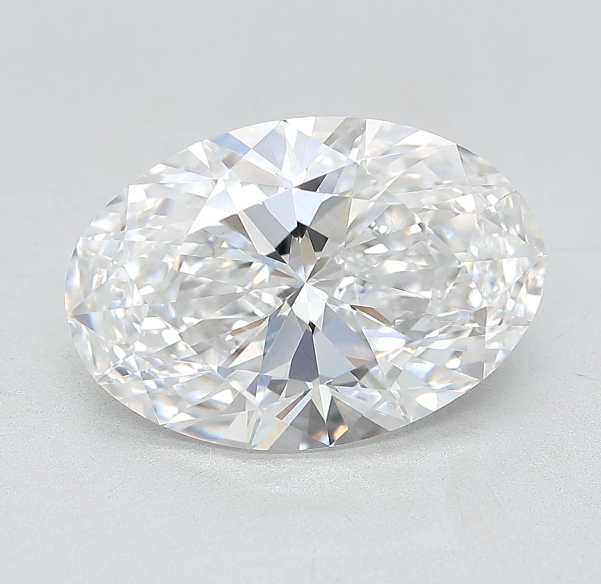 Lab Grown Diamond 4,33Ct D-VVS2 Oval - IGILG830689920 1