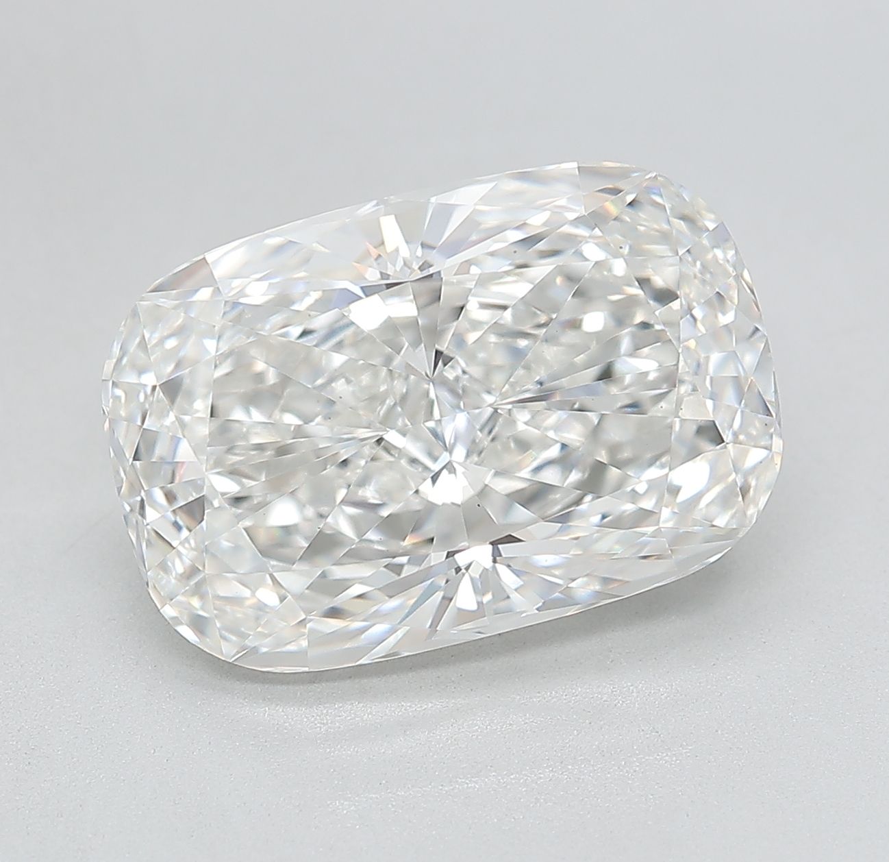 Lab Grown Diamond 6,38Ct F-VS1 Cushion - IGILG821636890 1