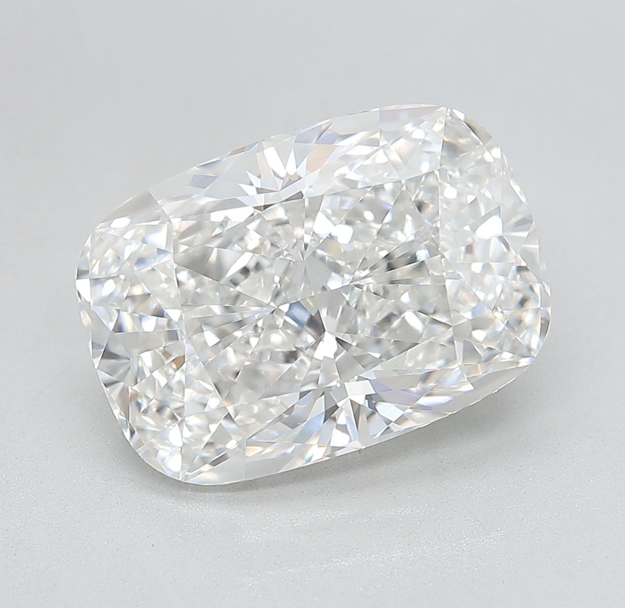 Lab Grown Diamond 5,76Ct E-VVS2 Cushion - IGILG817607561 1