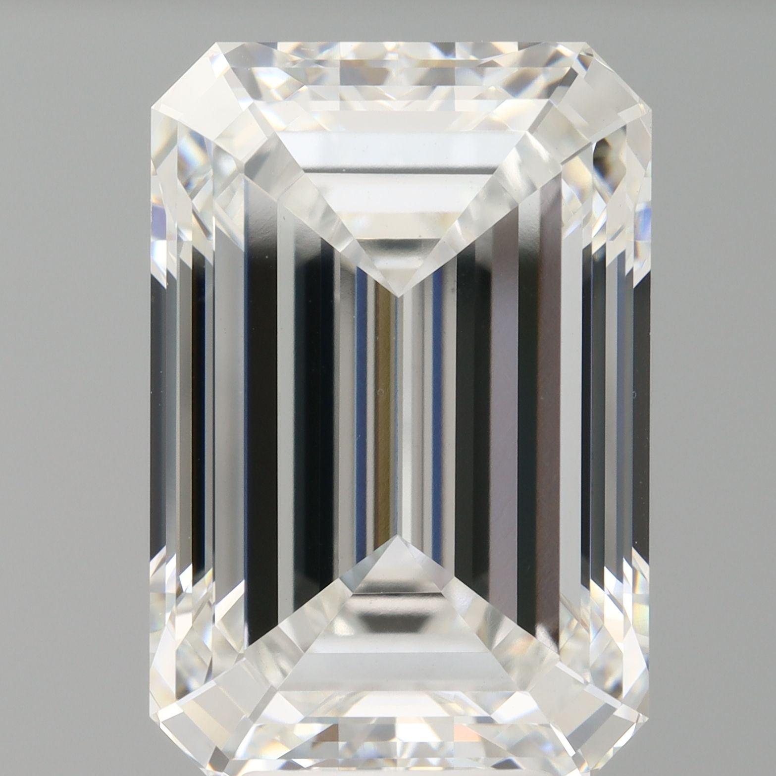 Lab Grown Diamond 7,09Ct F-VVS2 Emerald - IGILG761510936 1