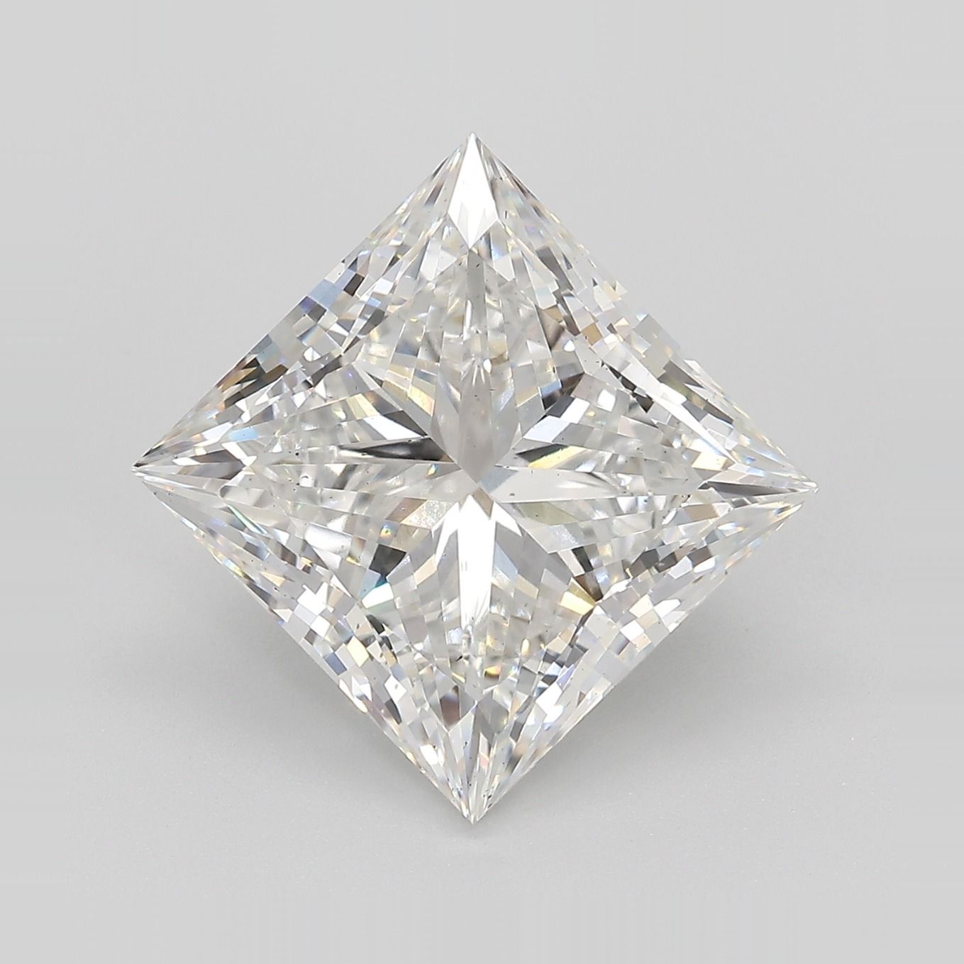 Lab Grown Diamond 8,65Ct F-VS2 Princess - IGILG813619314 1