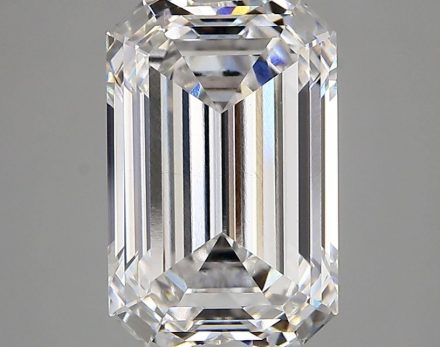 Lab Grown Diamond 4,25Ct E-VVS2 Emerald - IGILG793643197 1