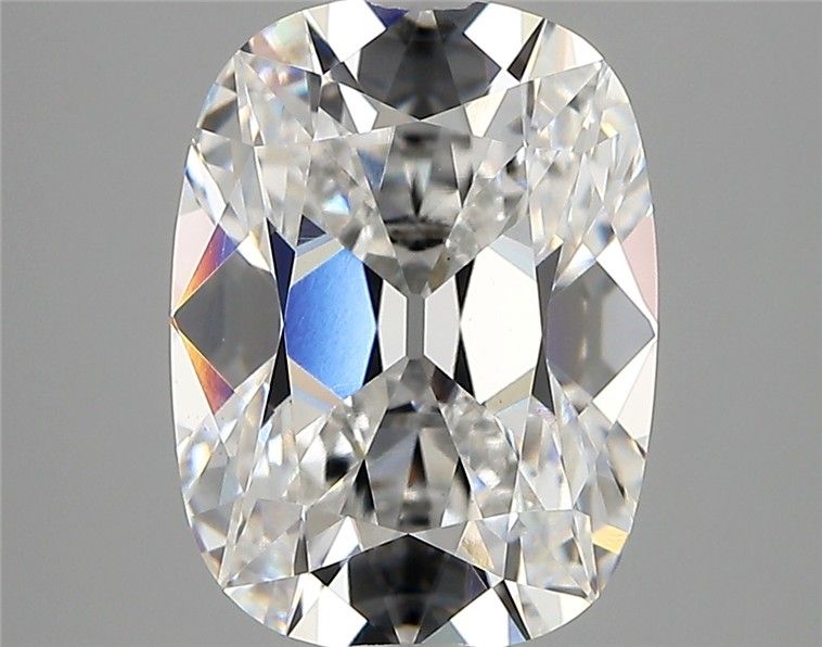 Lab Grown Diamond 3,93Ct E-VVS2 Cushion - IGILG737587160 1