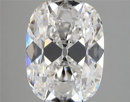 Lab Grown Diamond 4,61Ct D-VVS2 Cushion - IGILG735552307 1
