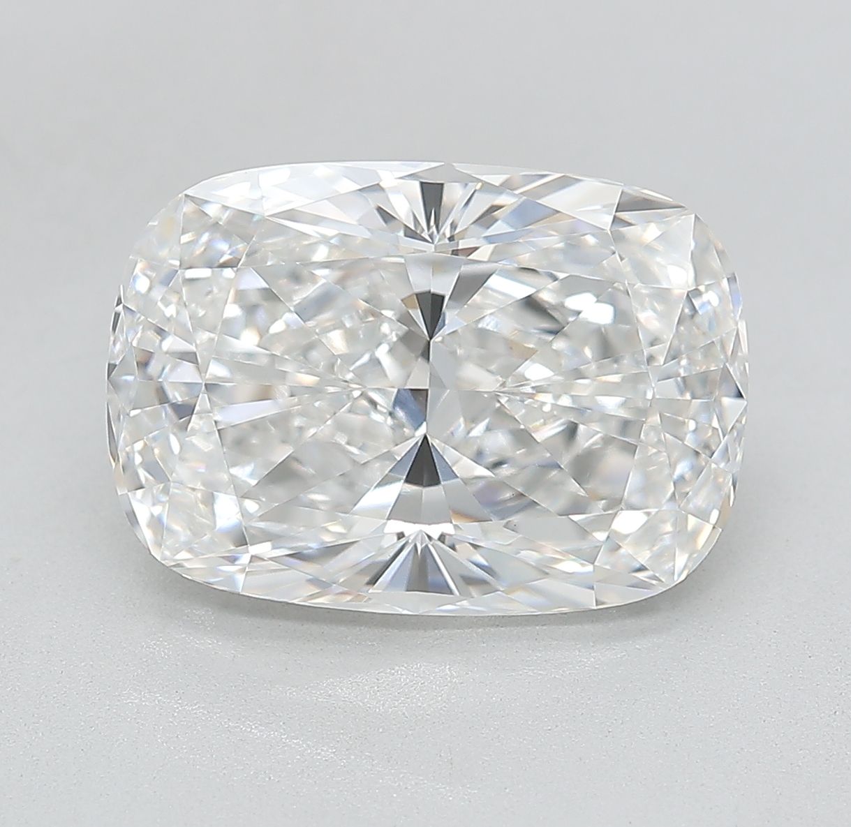 Lab Grown Diamond 5,75Ct E-VVS2 Cushion - IGILG817646615 1