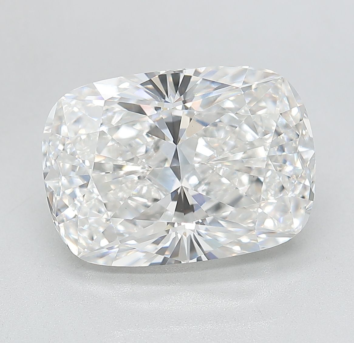 Lab Grown Diamond 5,76Ct E-VS1 Cushion - IGILG817663115 1