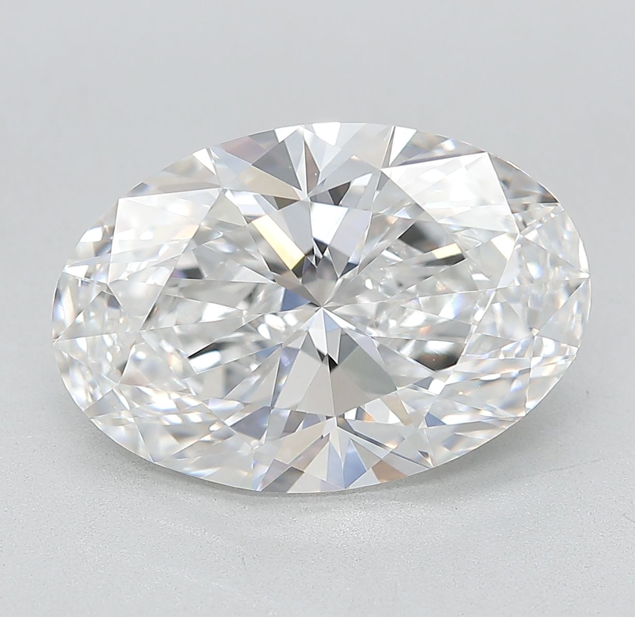 Lab Grown Diamond 5,26Ct D-VVS2 Oval - IGILG828648470 1