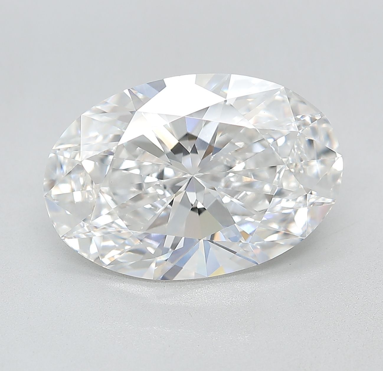 Lab Grown Diamond 5,57Ct E-VVS2 Oval - IGILG819621028 1