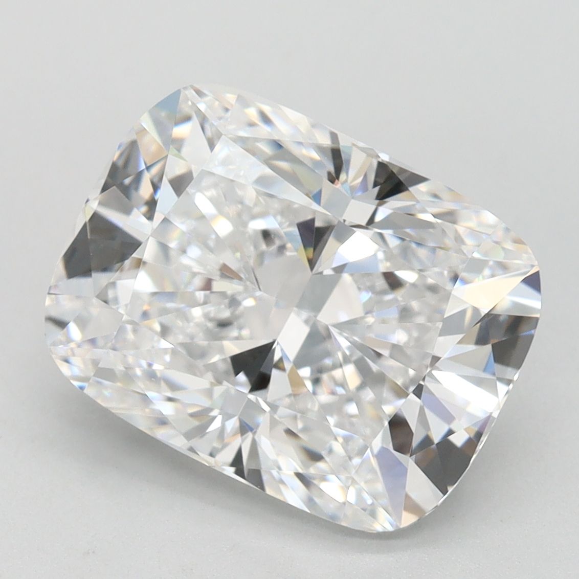 Lab Grown Diamond 4,01Ct D-IF Cushion - IGILG828681180 1