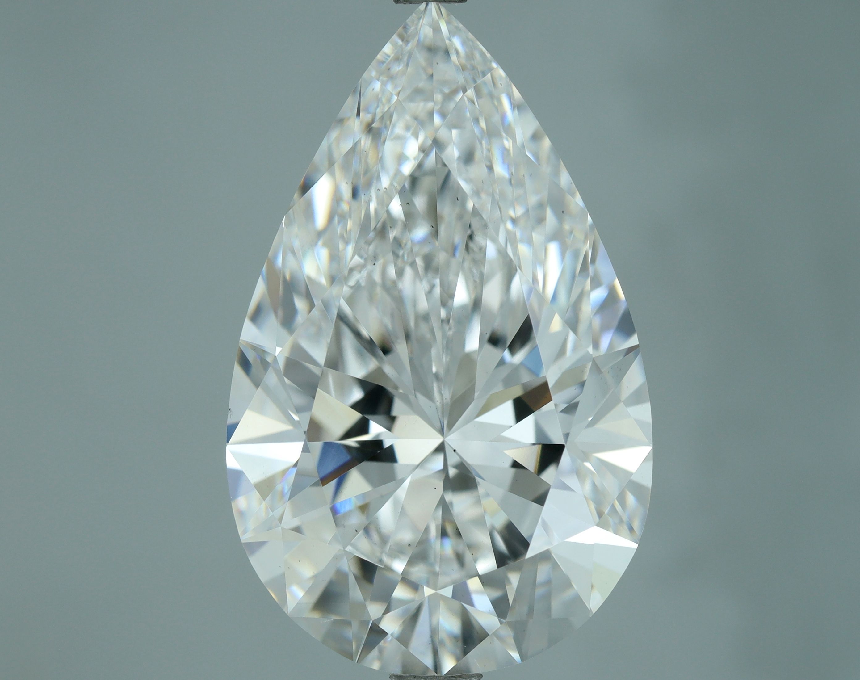 Lab Grown Diamond 8,07Ct E-VS1 Pear - IGILG809674490 1