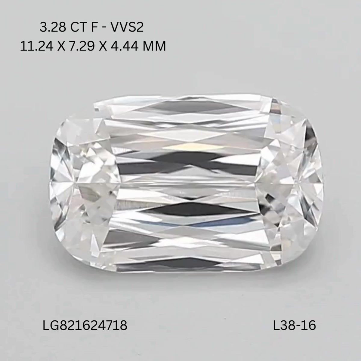Lab Grown Diamond 3,28Ct F-VVS2 Cushion - IGILG821624718 1