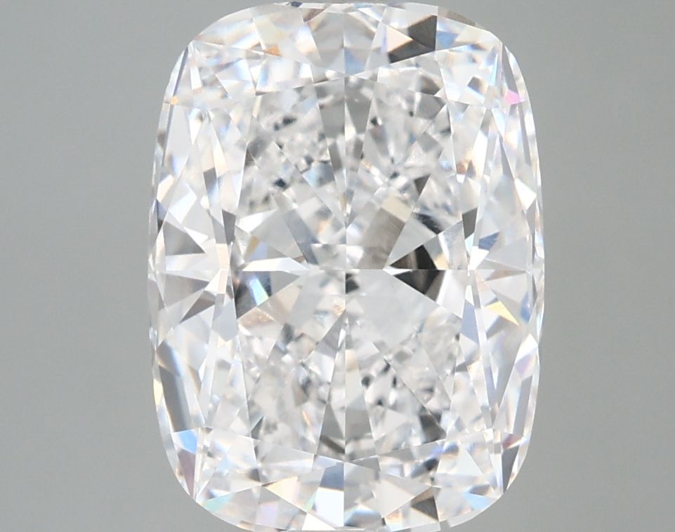 Lab Grown Diamond 4,17Ct E-VVS1 Cushion - IGILG812625077 1