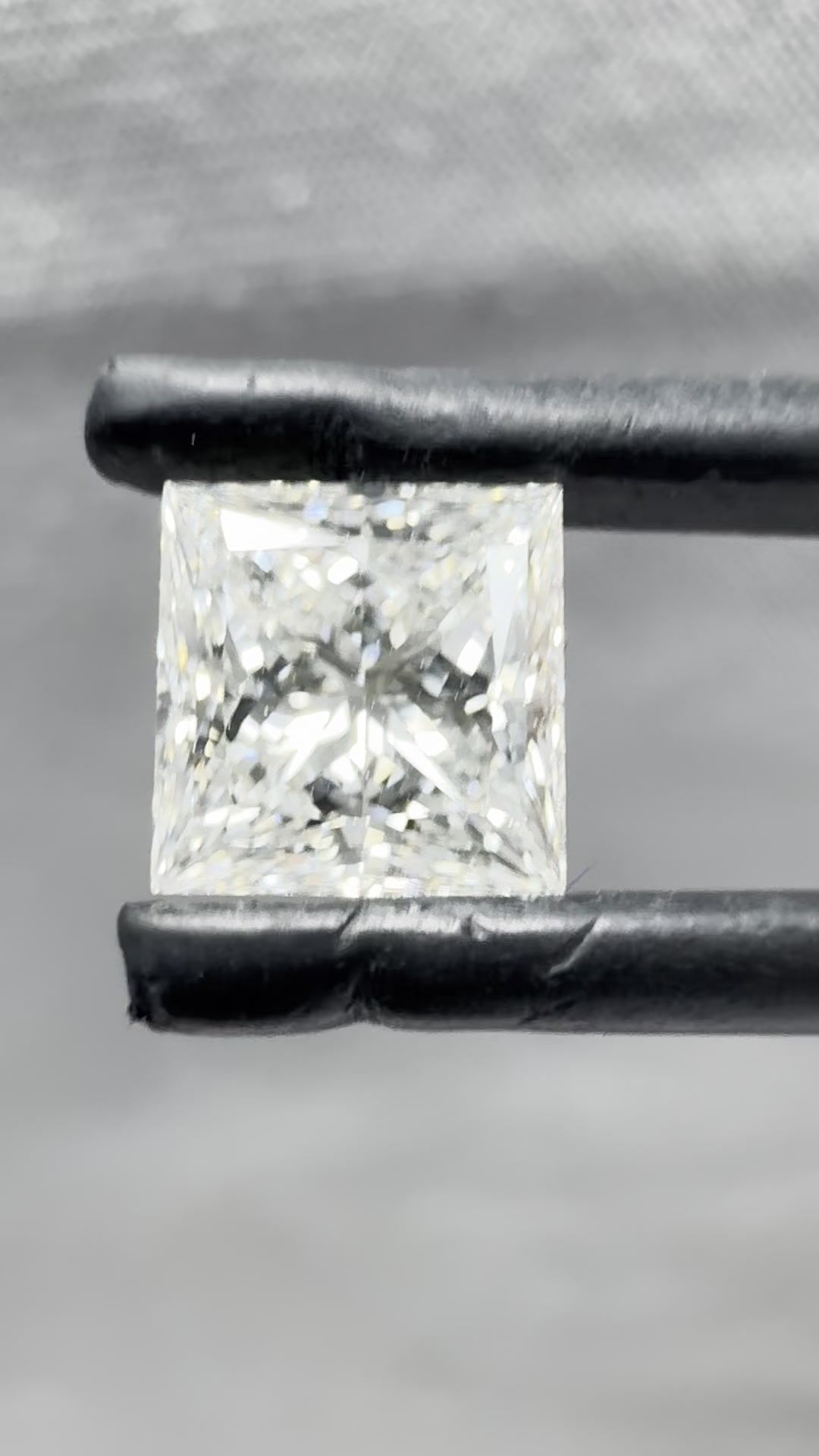 Diamond Natural 0,96Ct I-VVS1 Princess - GIA1242068945 1