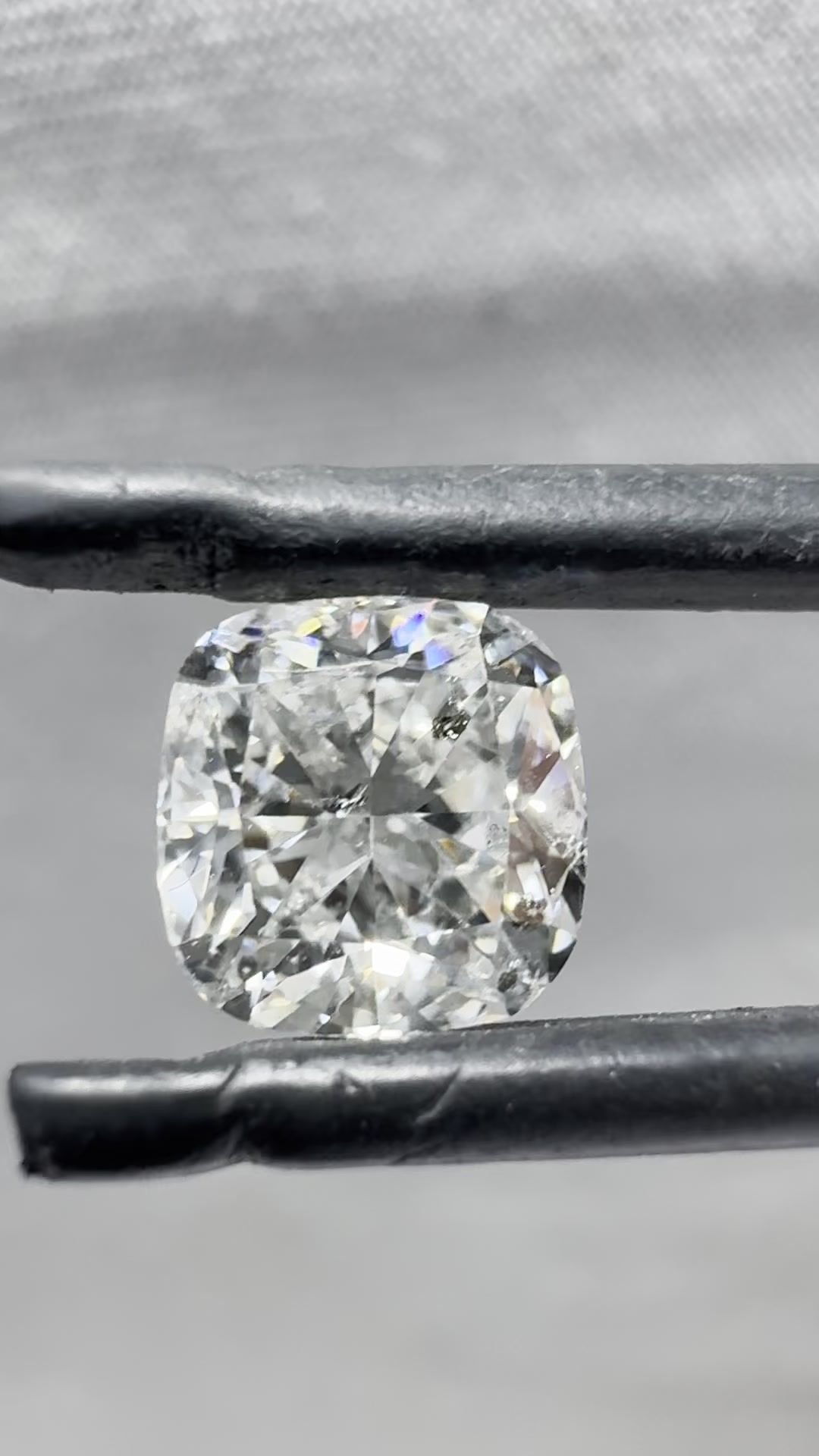 Diamond Natural 1,71Ct H-SI2 Cushion - GIA6265406332 1