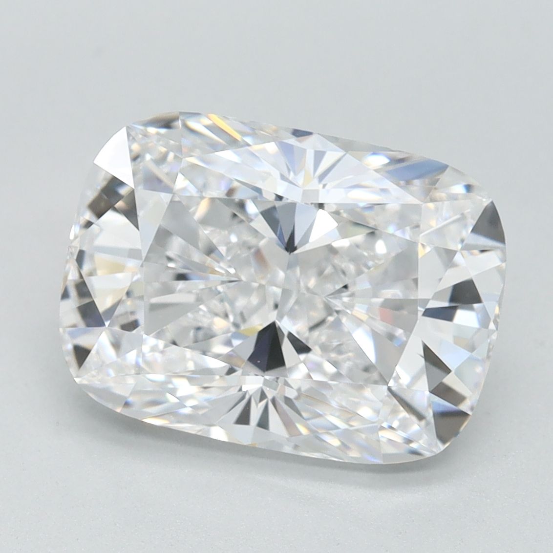 Lab Grown Diamond 3,12Ct D-FL Cushion - IGILG811644358 1