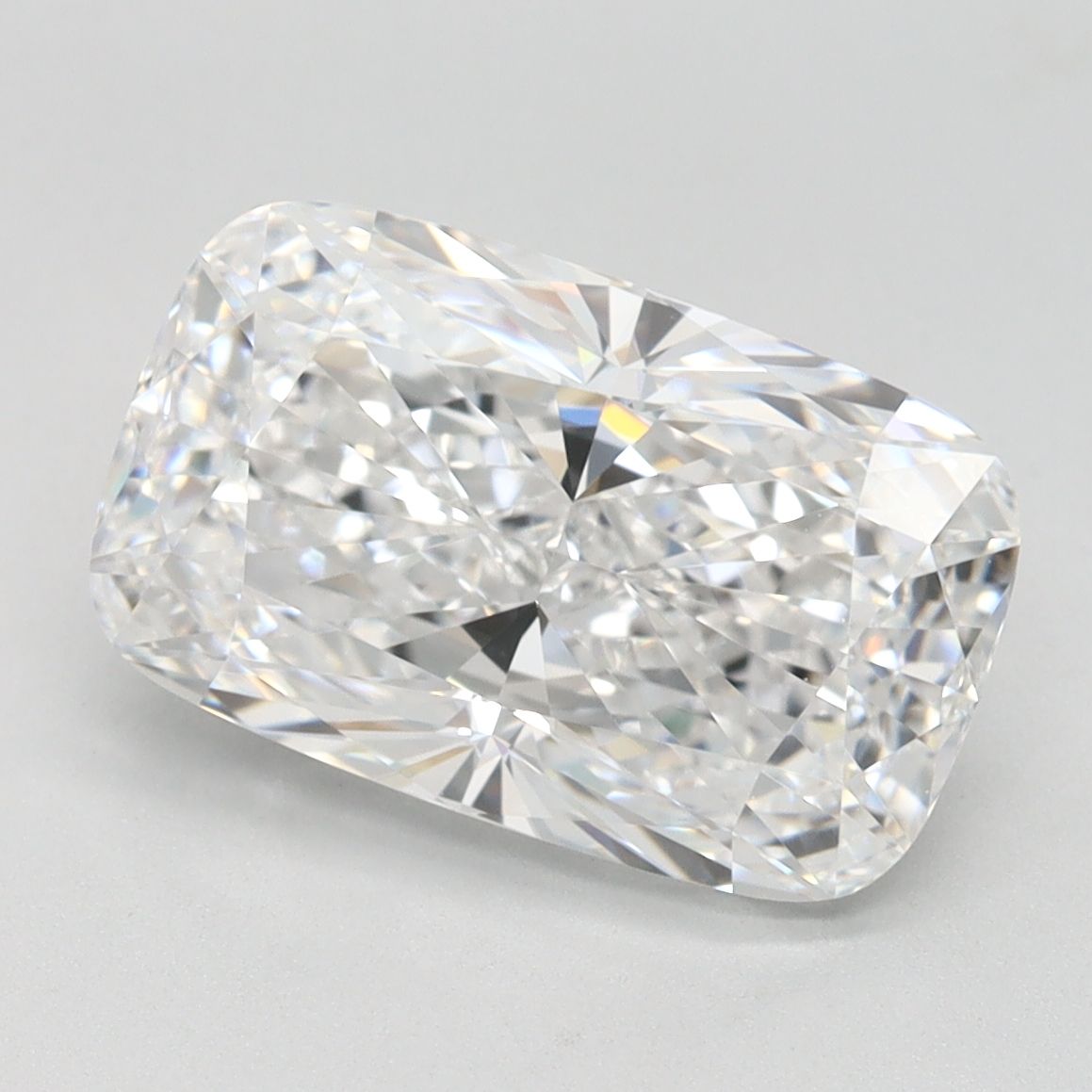 Lab Grown Diamond 3,12Ct D-FL Cushion - IGILG811629615 1