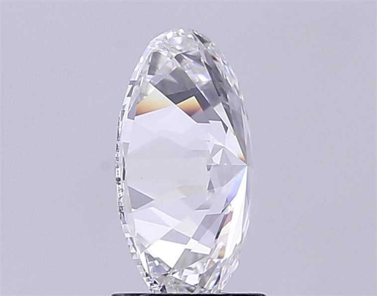 Lab Grown Diamond 2,4Ct F-VS1 Oval - IGILG816603506 1
