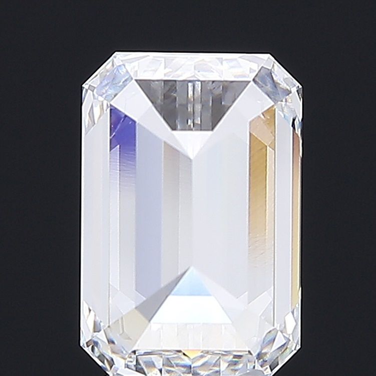 Lab Grown Diamond 4,5Ct D-VVS2 Emerald - IGILG777633846 1
