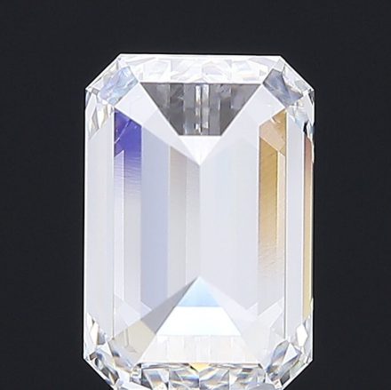 Lab Grown Diamond 4,5Ct D-VVS2 Emerald - IGILG777633846 1
