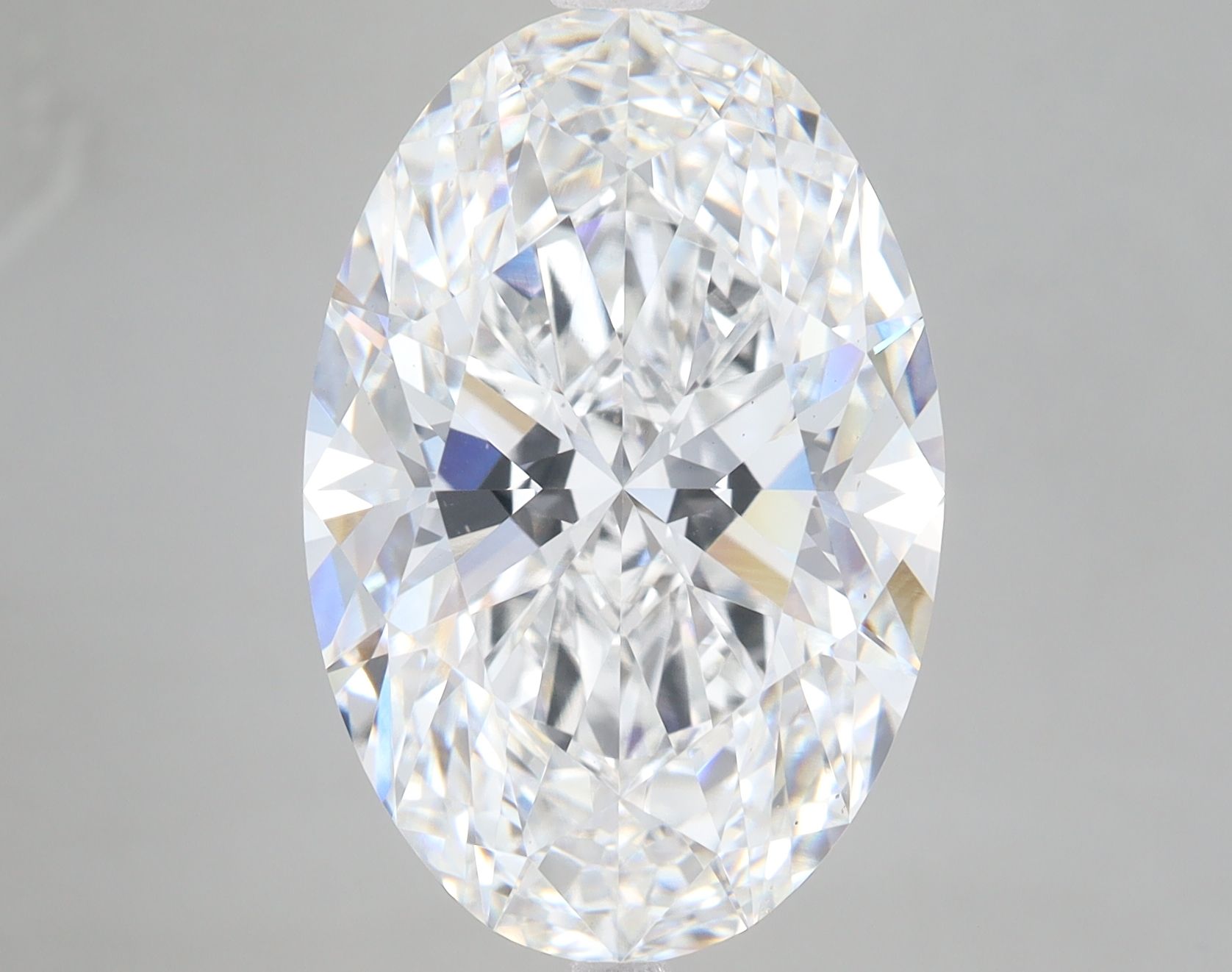 Lab Grown Diamond 10,08Ct E-VS1 Oval - IGILG842613172 1