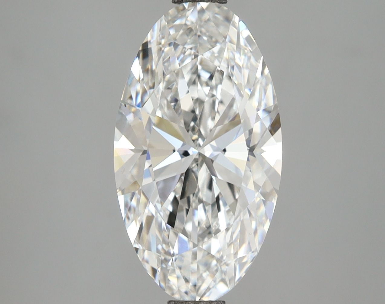 Lab Grown Diamond 3,92Ct E-VVS2 Oval - IGILG786679271 1