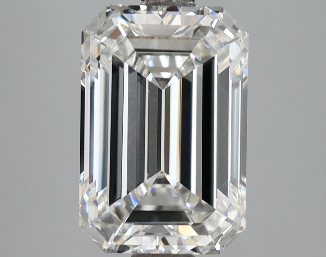 Lab Grown Diamond 3,95Ct E-VVS2 Emerald - IGILG794687188 1