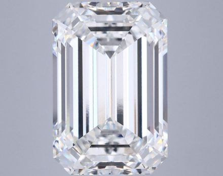Lab Grown Diamond 8,01Ct E-VS1 Emerald - IGILG836618137 1