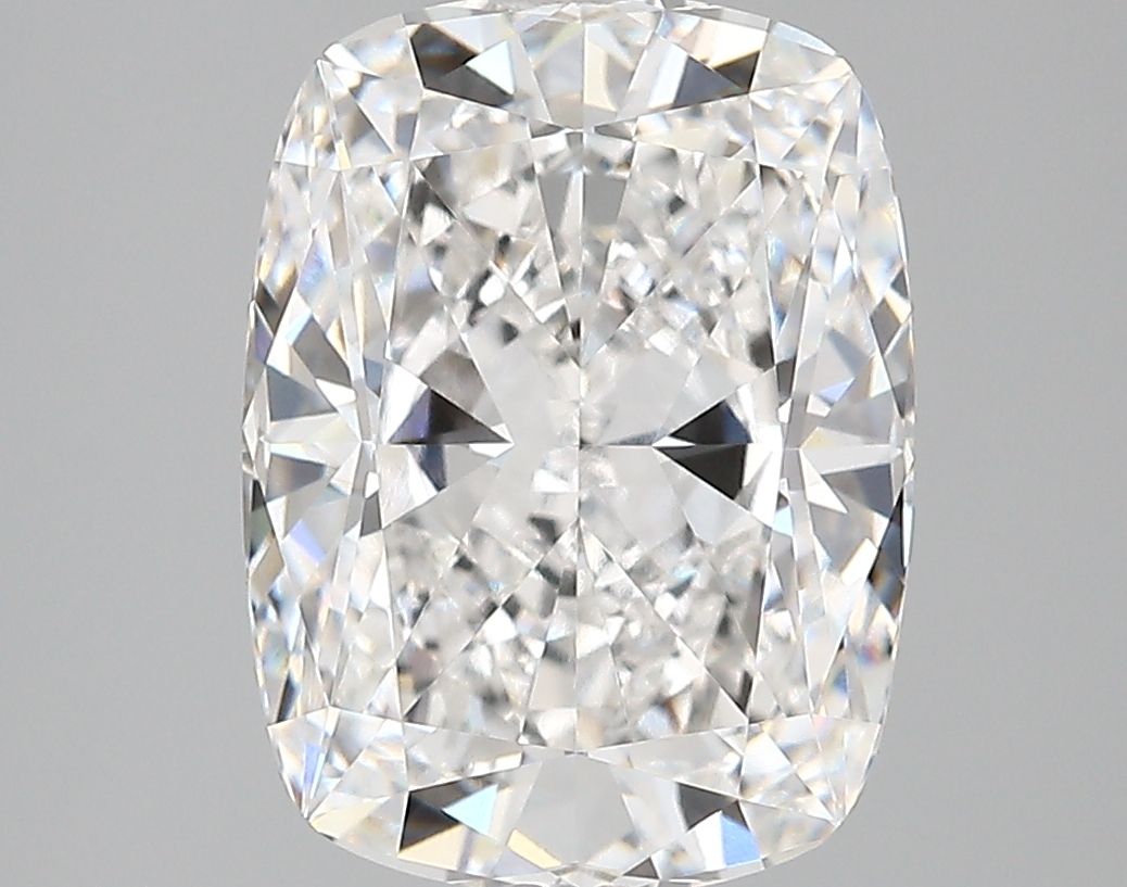 Lab Grown Diamond 4,53Ct E-VVS1 Cushion - IGILG797629533 1